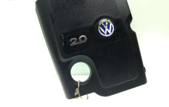 Volkswagen PASSAT B5.5 Engine cover (trim) 06B103925