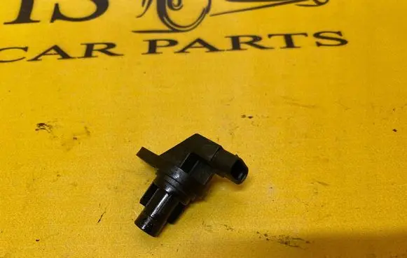 Mercedes-Benz C W205 Camshaft position sensor A6519050100