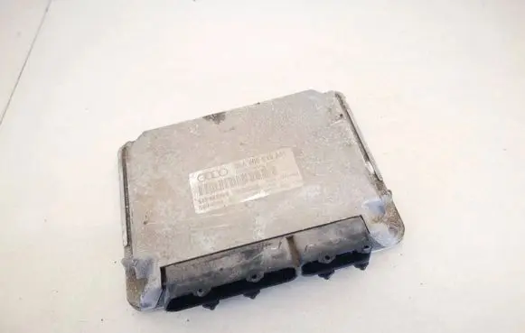 Audi A3 S3 8L Engine control unit/module 06a906019am 5wp4380