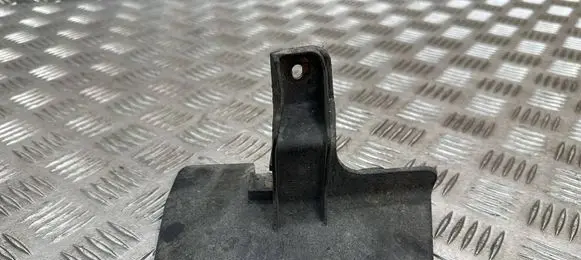 Toyota RAV 4 (XA40) Rear mudguard