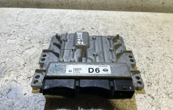 Nissan Qashqai Engine control unit/module 23710HX43C A2C39567001 878003168