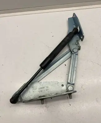 Renault Fluence Tailgate/trunk/boot hinge L4011A77 17802R