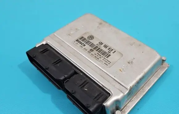 Volkswagen PASSAT B5.5 Engine control unit/module ECU 4B0906018B IMPRK1395792
