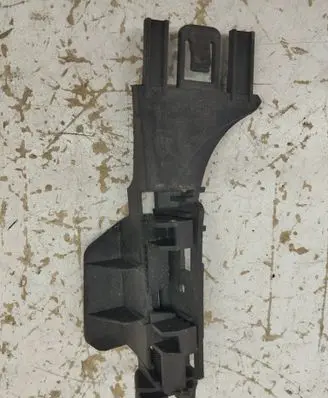 Audi A5 8T 8F Rear bumper mounting bracket 8T0807889