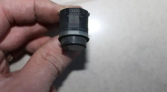Audi A5 8T 8F Parking PDC sensor 420919275