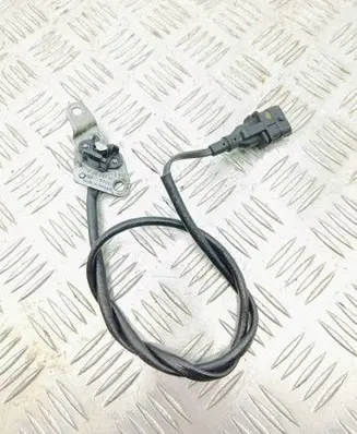 Opel Astra H Camshaft position sensor 0281002213