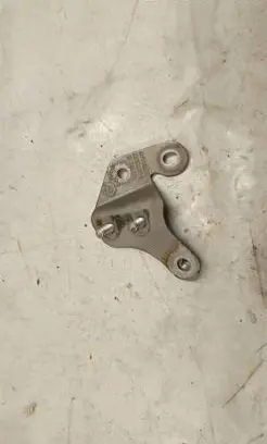 BMW 1 F40 Muffler mount bracket/holder 8484348
