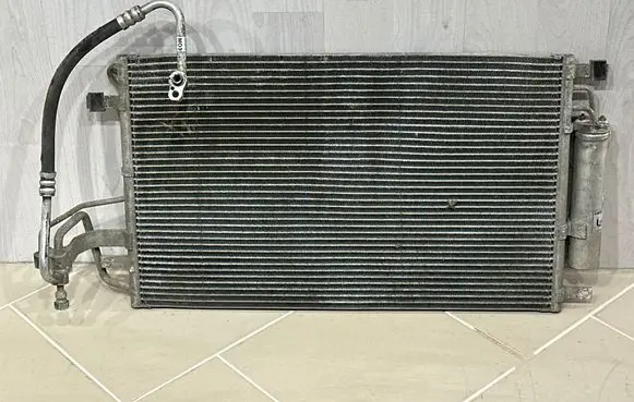 Hyundai Tucson JM A/C cooling radiator (condenser)