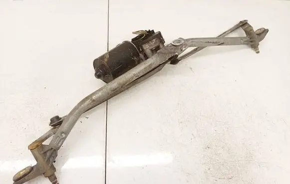 Audi A6 S6 C5 4B Front wiper linkage and motor 4B1955023