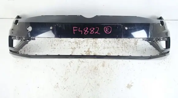 Volkswagen Golf VII Front bumper 5G0807221FL