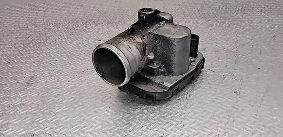 Renault Laguna III Throttle valve 8200302798
