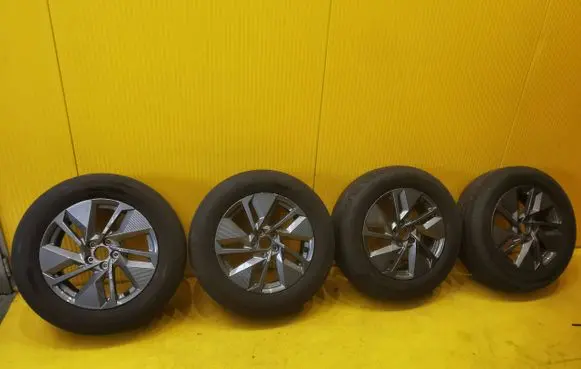Peugeot 408 P54 R17 alloy rim 9844304380