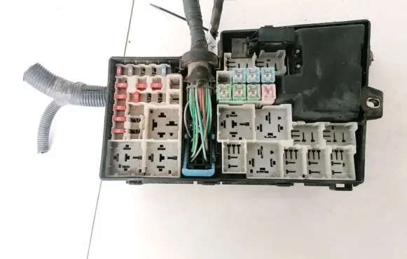Ford Focus C-MAX Fuse box set 3M5T14A142AB 3M5T-14A142-AB