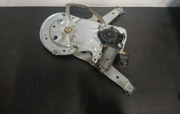 Volvo S60 Front door window regulator with motor 3069972