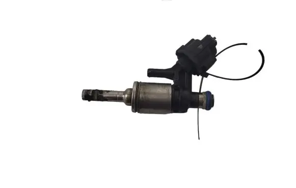 Citroen DS3 Fuel injector V7591623 0261500