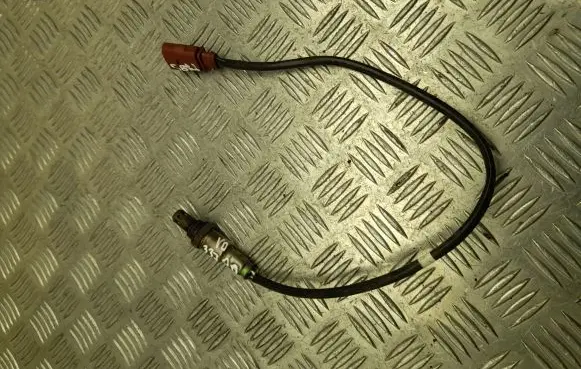 Volkswagen Tiguan Lambda probe sensor 04E906262AR