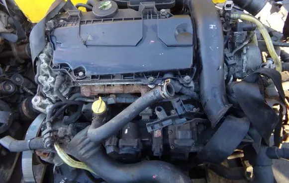 Renault Trafic II (X83) Engine M9R630 4HTR18