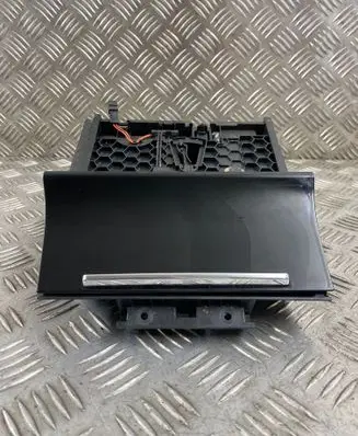 Skoda Superb B8 (3V) Car ashtray 3V2863077A