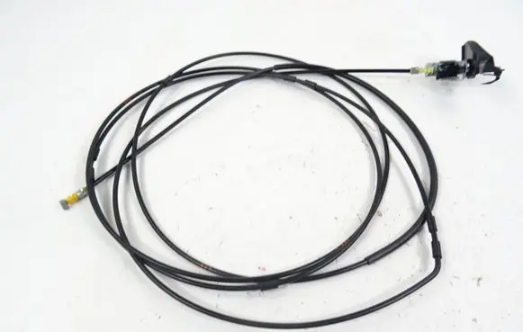 Mazda CX-5 Fuel cap flap release cable 