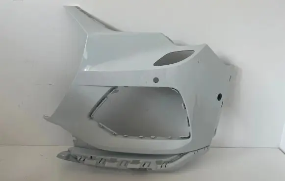 Front bumper corner part panel trim