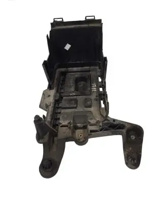 Volkswagen Golf VI Battery tray 1K0915325B