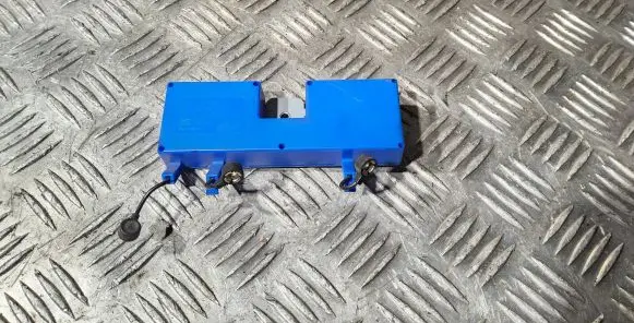 Volvo V70 Antenna control unit 9459226