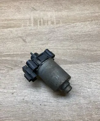 Lexus LS 400 Seat adjustment motor 8582030750 43944010160