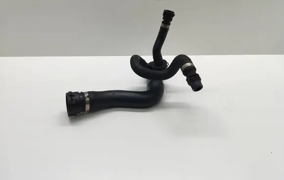 BMW 5 E60 E61 Engine coolant pipe/hose 7565815 756581501 17127565815