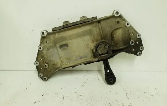 Volkswagen Touran I Front subframe 1K0199369G
