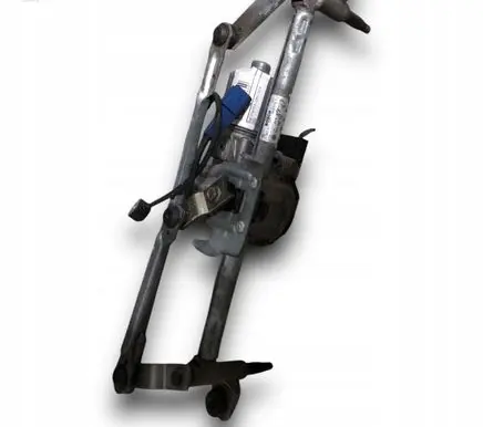 Seat Alhambra (Mk2) Front wiper linkage and motor 7N1955023