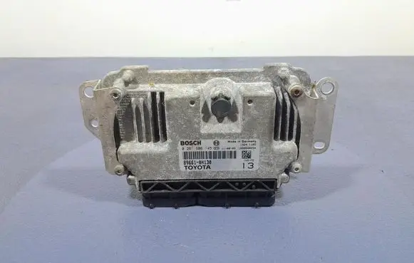 Toyota Aygo AB10 Engine control unit/module ECU 896610H130