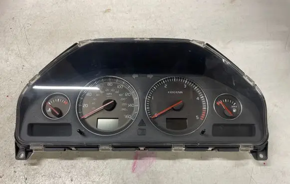 Volvo XC90 Speedometer (instrument cluster) 30682286 8691648 8602891