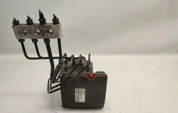 BMW 7 F01 F02 F03 F04 ABS Pump 6851382