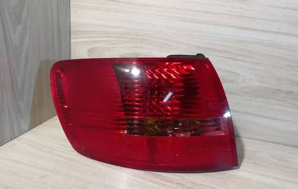 Audi A6 S6 C6 4F Rear/tail lights 89034302