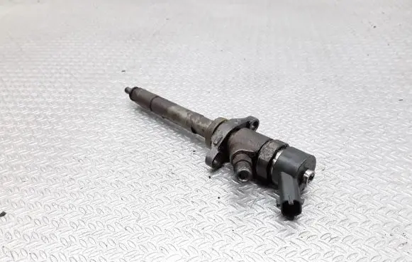Ford Focus C-MAX Fuel injector 0445110188