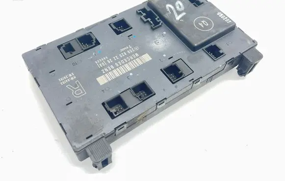 Mercedes-Benz CLK A209 C209 Door control unit/module 2098202226