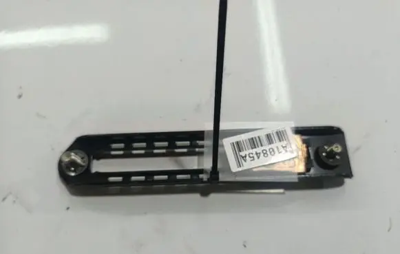 Opel Omega B2 Seat belt adjustment rail 