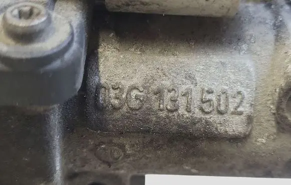 Volkswagen Caddy EGR valve 03G129637A 03G131502