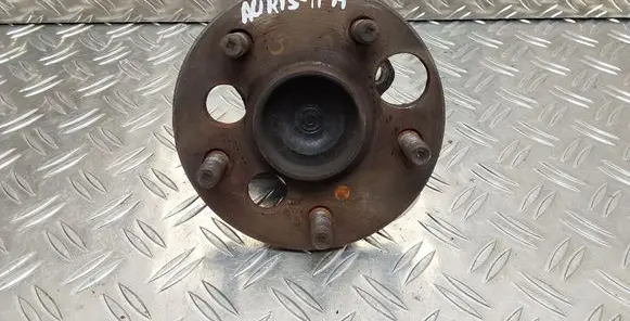 Toyota Auris 150 Rear wheel ball bearing 8954452040
