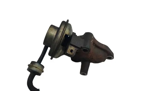 Toyota Avensis T220 EGR valve 2562027060 2580027010
