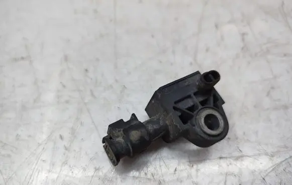 BMW X5 F15 Airbag deployment crash/impact sensor 9196043