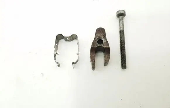 Mercedes-Benz C W204 Fuel Injector clamp holder A6510160238