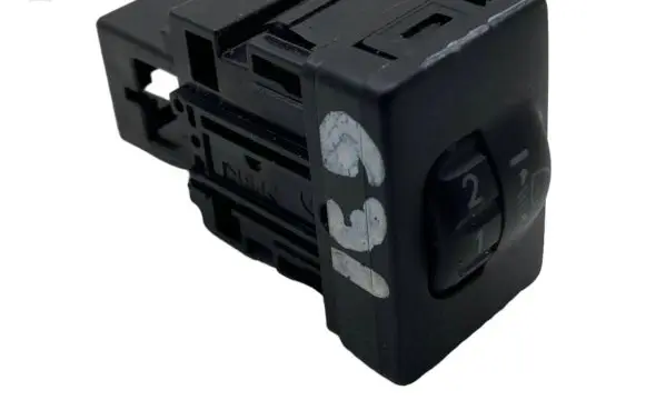Toyota Verso Headlight level height control switch 134159