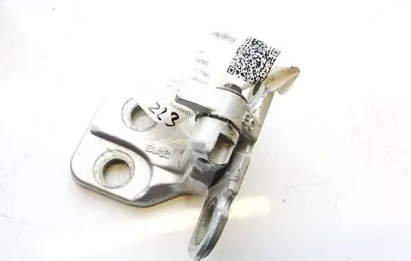 Jaguar E-Pace Rear door lower hinge 228A65CB BJ32228A65CB