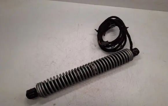 BMW 5 F10 F11 Tailgate/trunk strut/damper 7207009 51247207009 51244831587