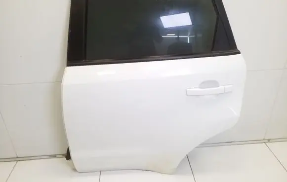 KIA Soul Rear door