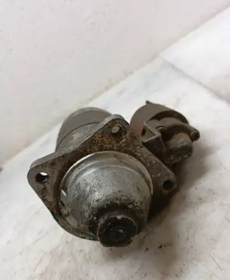 Ford Fiesta Starter motor 81AB11000GB 18420 303010510