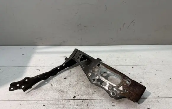 Lexus IS 220D-250-350 Side radiator support slam panel 