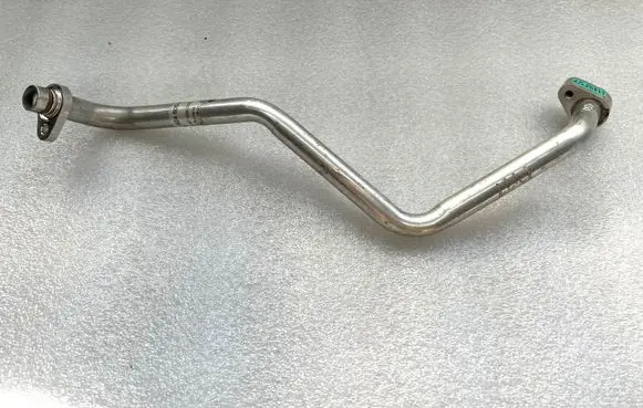 Dacia Duster Air conditioning (A/C) pipe/hose 924805846R