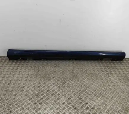 Mercedes-Benz B W247 Sill A1776904601